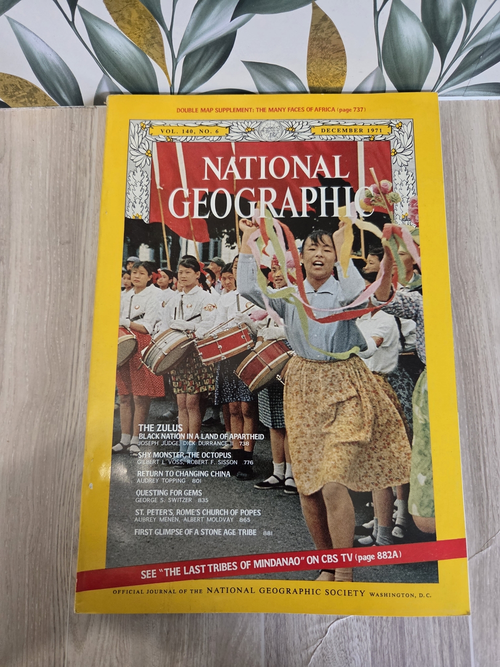 Vintage National Geographic December 1971 with Africa Map Poster China Zulus